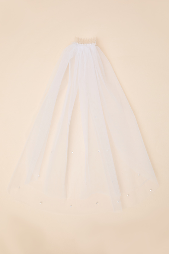 7517: WHITE 1