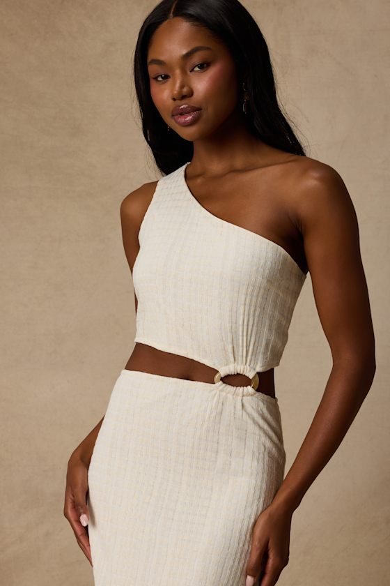 Camelia Cream Textured One-Shoulder Maxi Dress 3