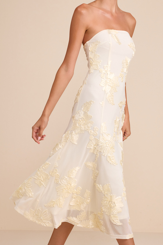 Taden Ivory Mesh Floral Applique Midi Dress 2