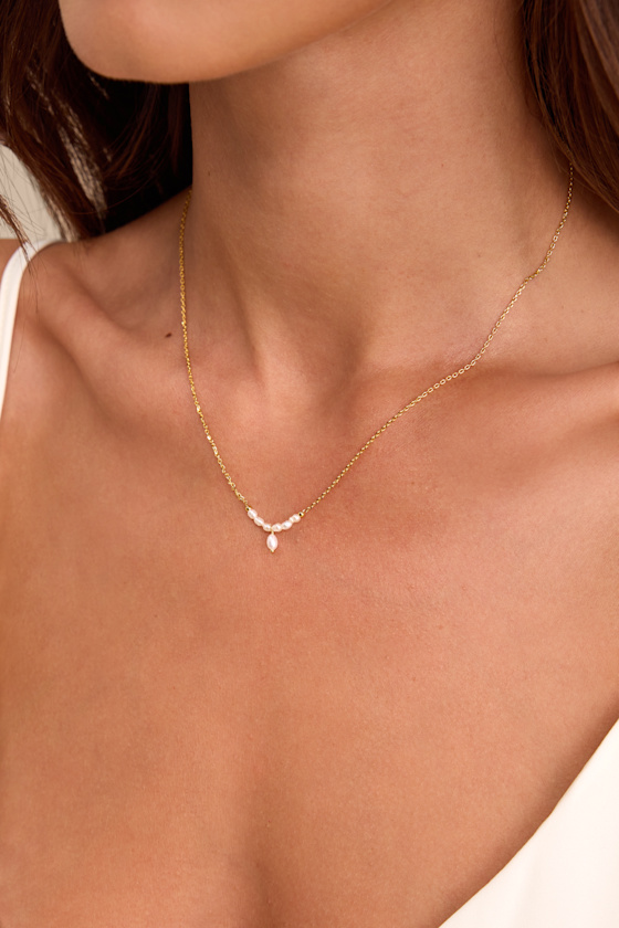 Kyrie 14KT Gold Pearl Necklace - thumbnail 3