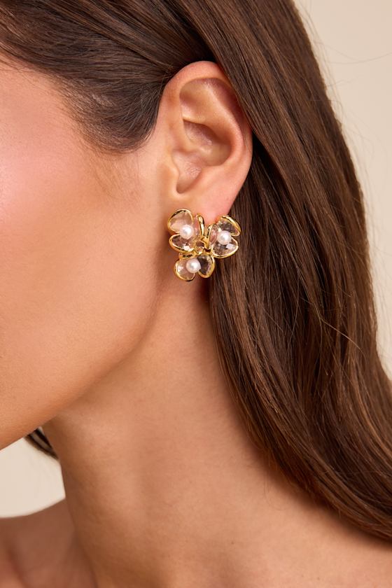 Lamina Gold Rhinestone Pearl Flower Earrings 3