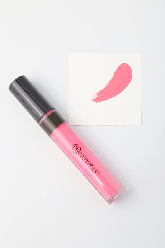 Tabitha Blush Pink Long-Wearing Matte Liquid Lipstick 1