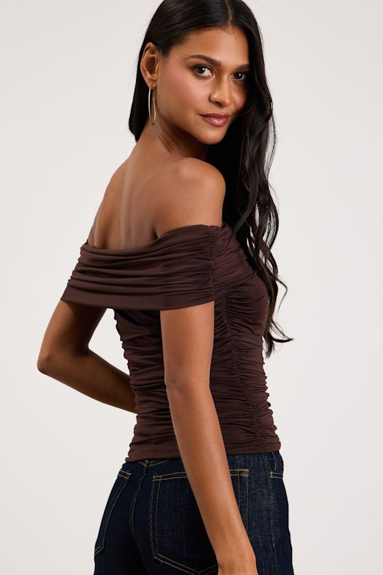 Jarena Dark Brown Ruched Off-the-Shoulder Top - thumbnail 3