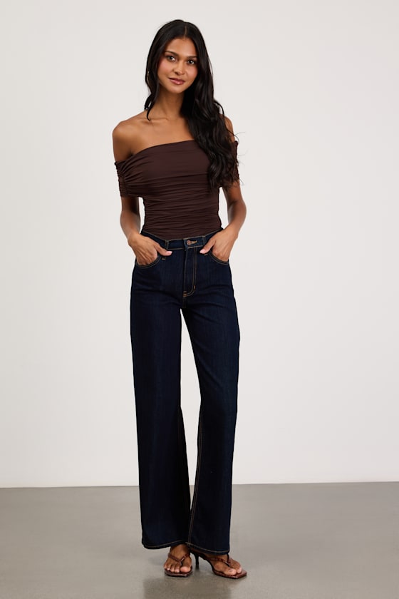 Jarena Dark Brown Ruched Off-the-Shoulder Top - thumbnail 4