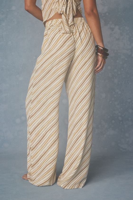 Vanna White and Brown Striped Wide-Leg Pants - thumbnail 4
