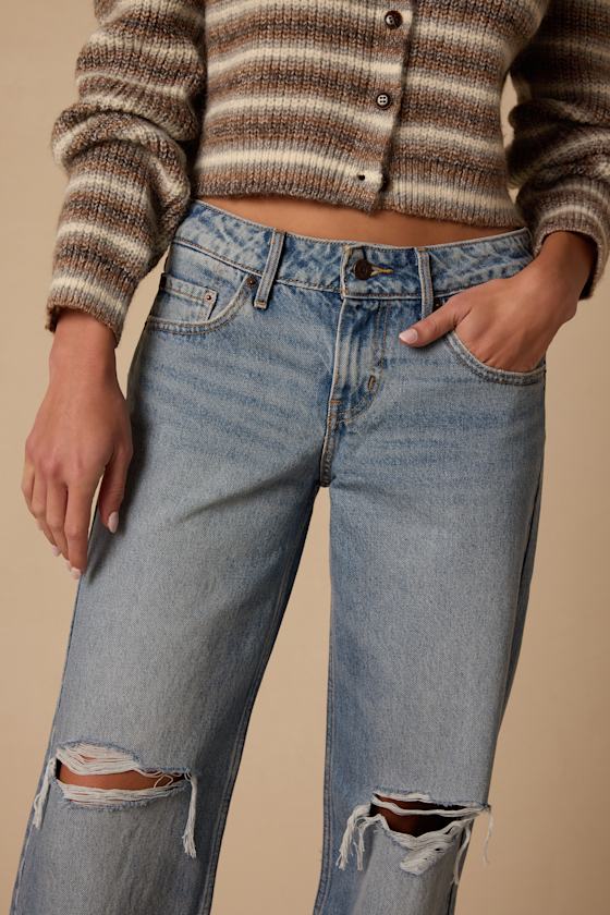 Low Loose Medium Wash Distressed Low-Rise Wide-Leg Jeans - thumbnail 3