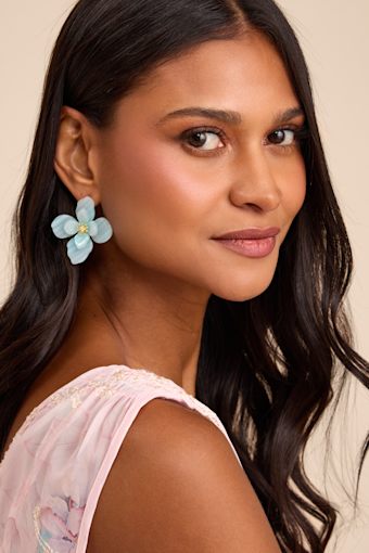 Riona Light Blue Flower Earrings 1