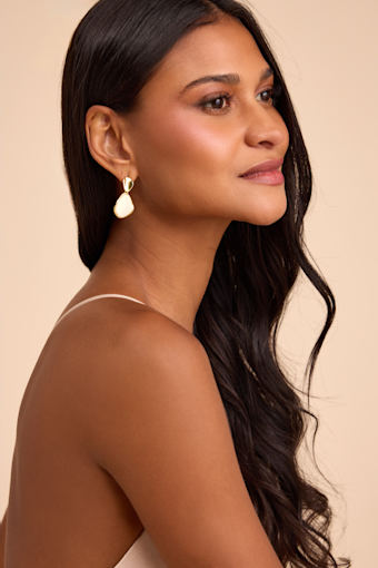 Finnian Ivory Drop Earrings 1