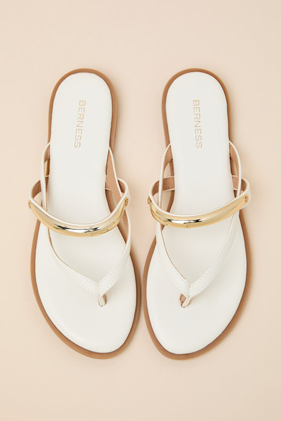 KARA: WHITE 1