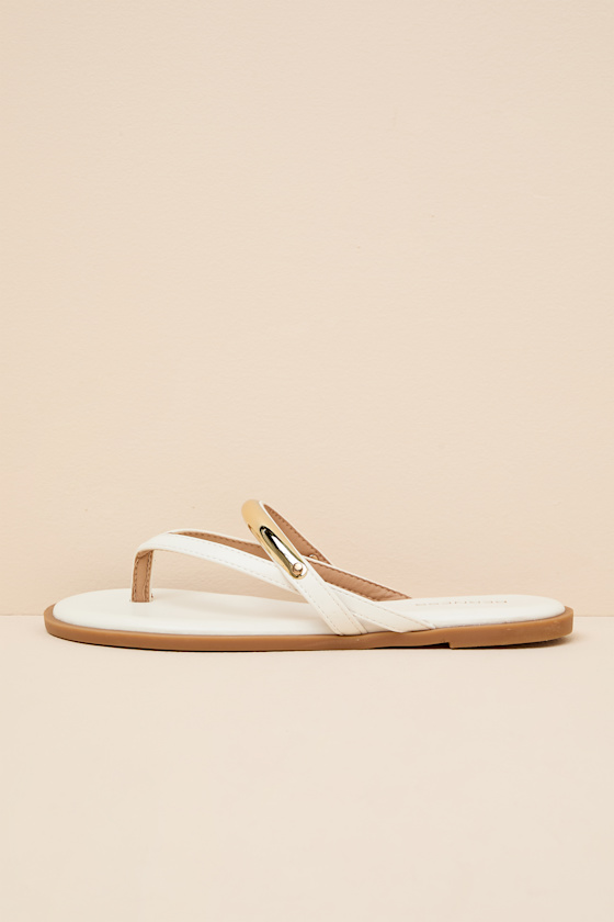 KARA: WHITE 2