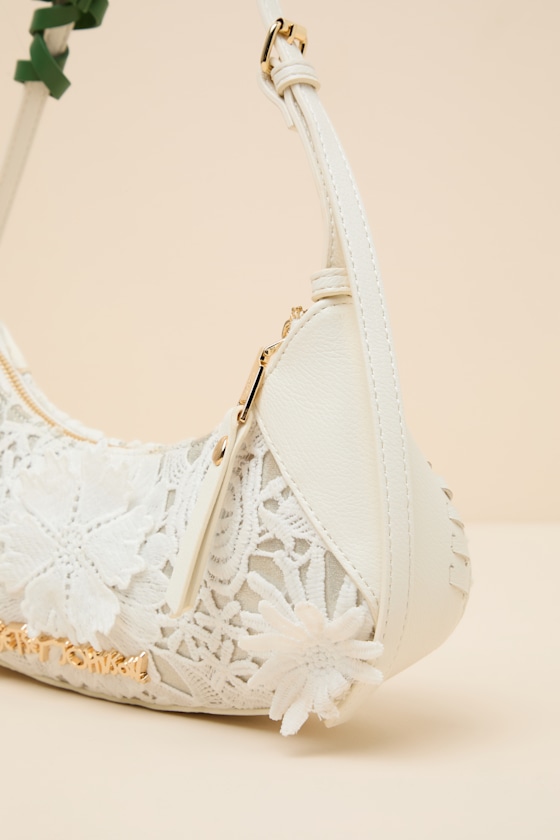 Lacey Crochet White Shoulder Bag - thumbnail 4