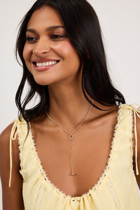 Jessalyn Gold Toggle Lariat Necklace - thumbnail 3