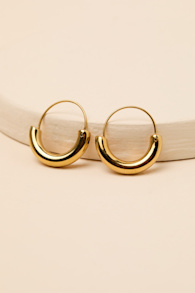 Walker Gold Chunky Hoop Earrings 2
