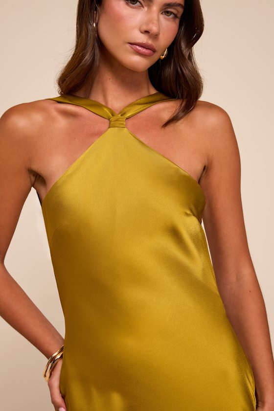 Sienna Chartreuse Satin Backless Maxi Dress - thumbnail 5