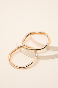 Marla 14KT Gold Wavy Two-Piece Bangle Bracelet Set 2