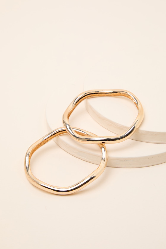 Marla 14KT Gold Wavy Two-Piece Bangle Bracelet Set 2