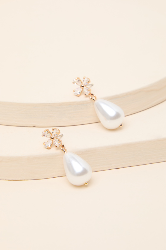 Amanas 14KT Gold Pearl Drop Earrings 2
