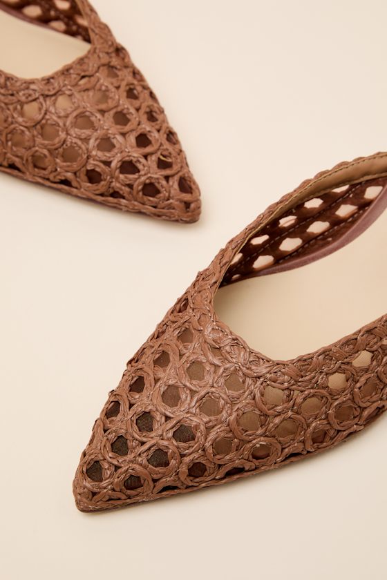 Cleo Loop Brown Raffia Mule Pumps - thumbnail 4