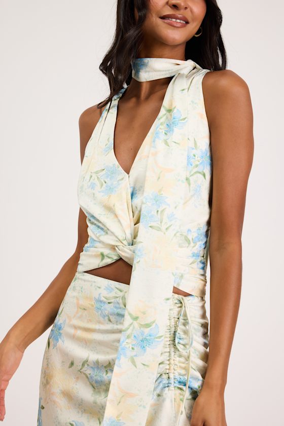 CT2269L: LIGHT BLUE CREAM FLORAL 2