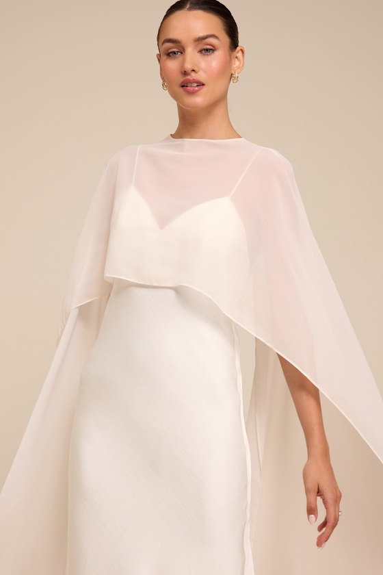 I25D2431: WHITE / WHITE 2