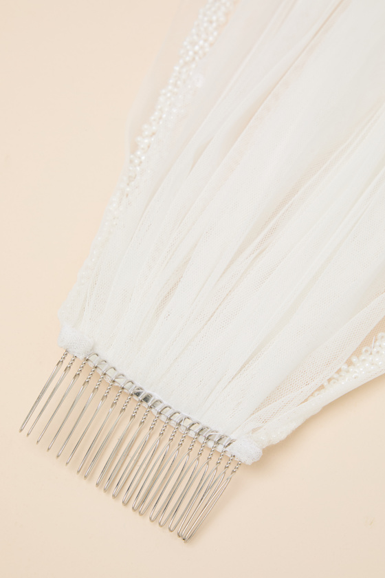 Ruzena White Tulle Pearl Long Veil - thumbnail 2