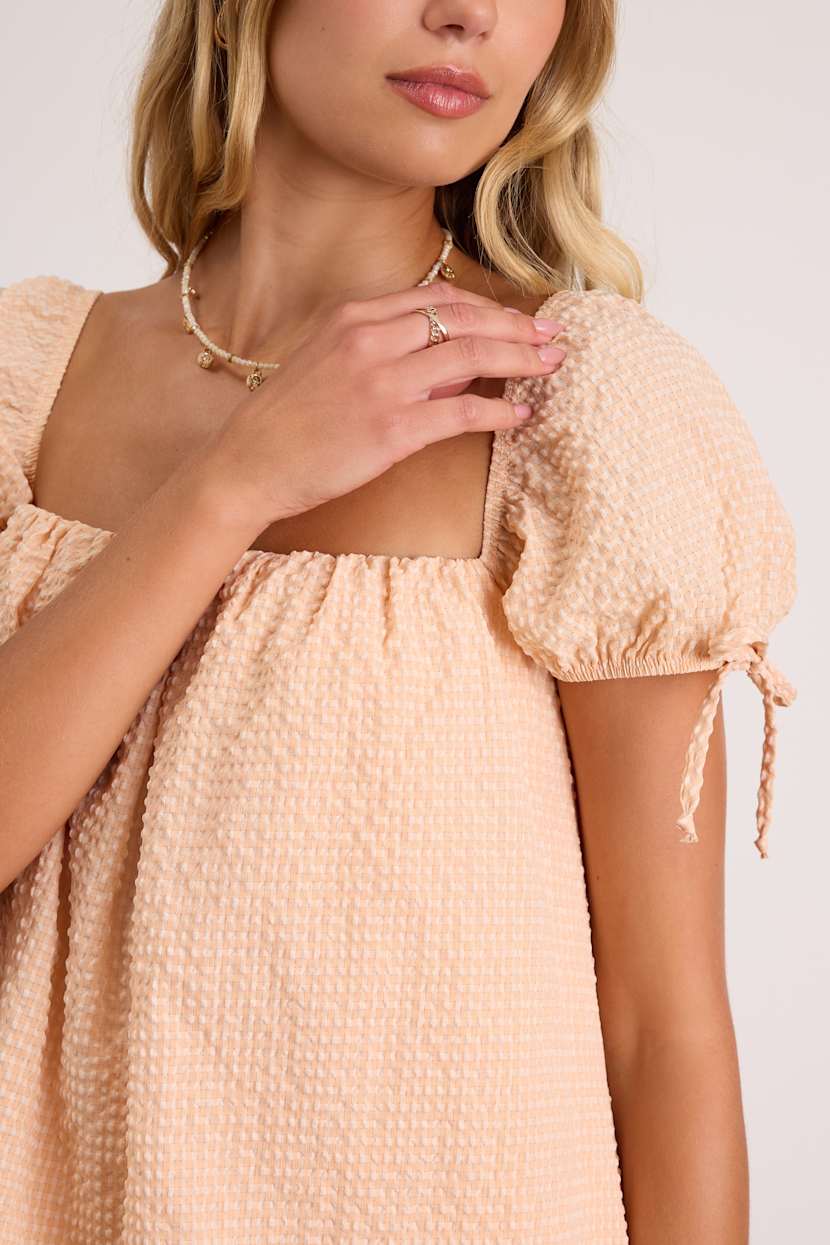 join the club sweet peach mini dress Mirela Peach Textured Shift Mini Dress