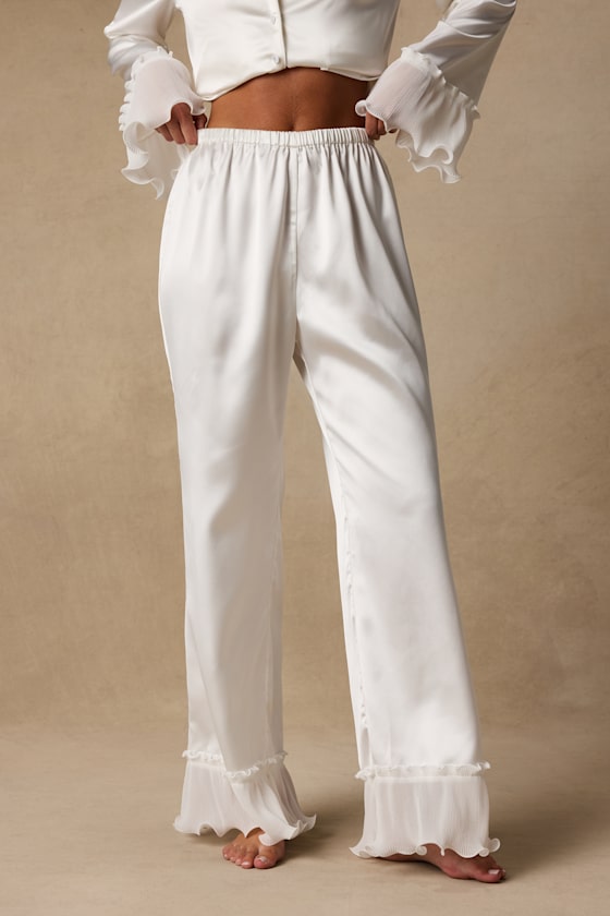 Melanie Ivory Satin Ruffled Two-Piece Pajama Set - thumbnail 3