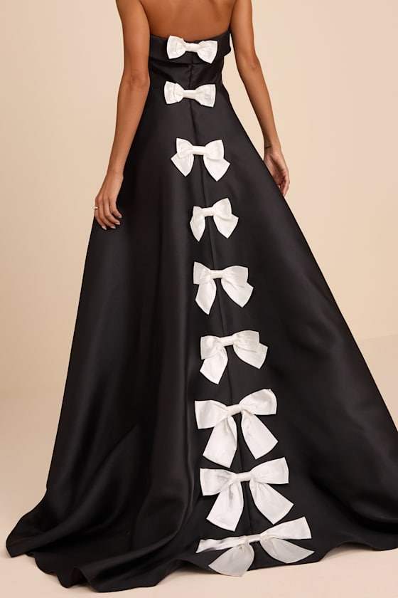 Eris Black Taffeta Strapless Bow Gown - thumbnail 5