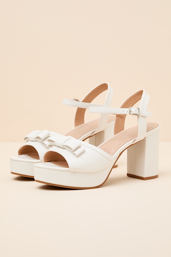 Iggy White Platform Ankle Strap High Heel Sandals - thumbnail 3