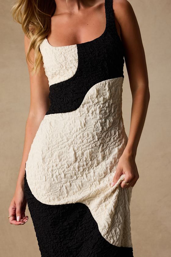 Instantly Adored Black and Ivory Color Block Textured Midi Dress 2