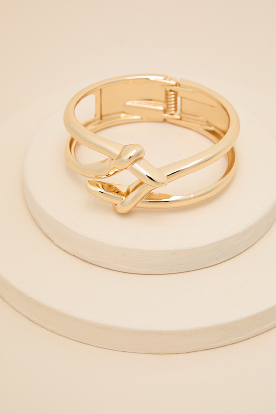 Wylie Gold Knotted Bangle Bracelet - thumbnail 4