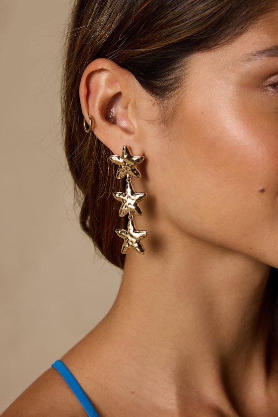 Damietta Gold Starfish Drop Earrings - thumbnail 3