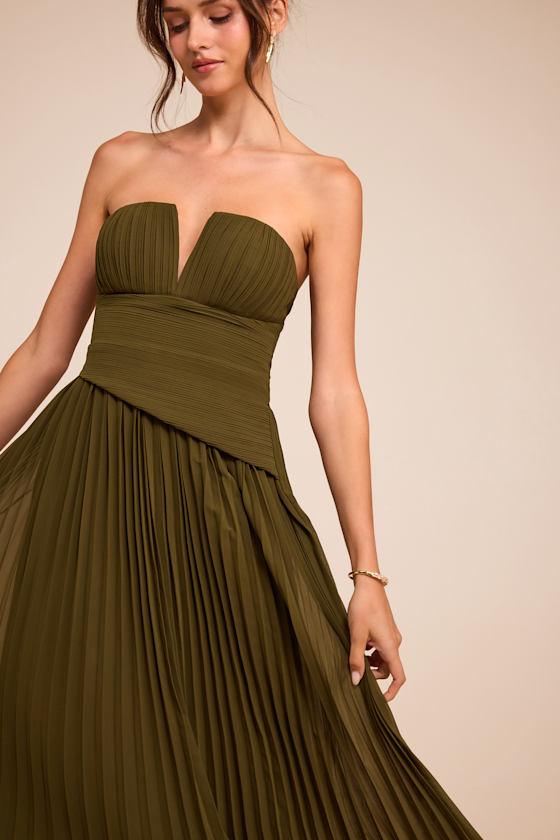 Zea Olive Green Pleated Drop Waist Maxi Dress 2