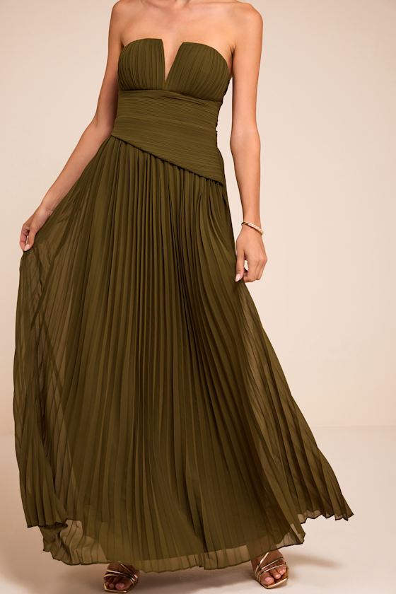 Zea Olive Green Pleated Drop Waist Maxi Dress - thumbnail 5