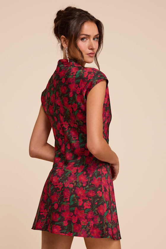 FTD2512061: RED/GREEN/PURPLE 2