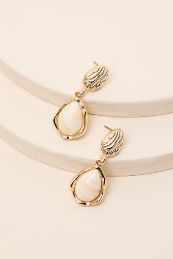 Ratasha Beige and Gold Drop Earrings 2