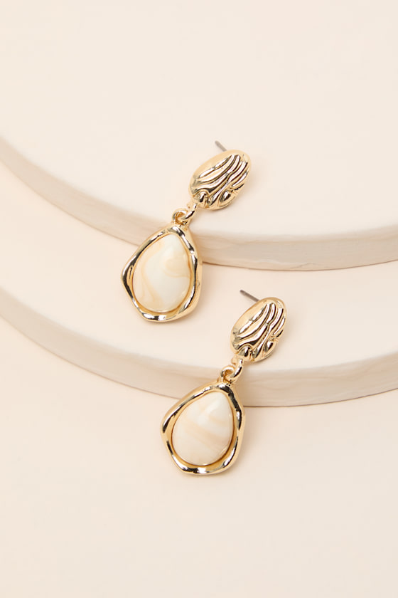 Ratasha Beige and Gold Drop Earrings 2