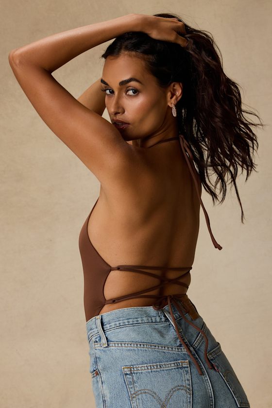 LUS130965: BROWN 2