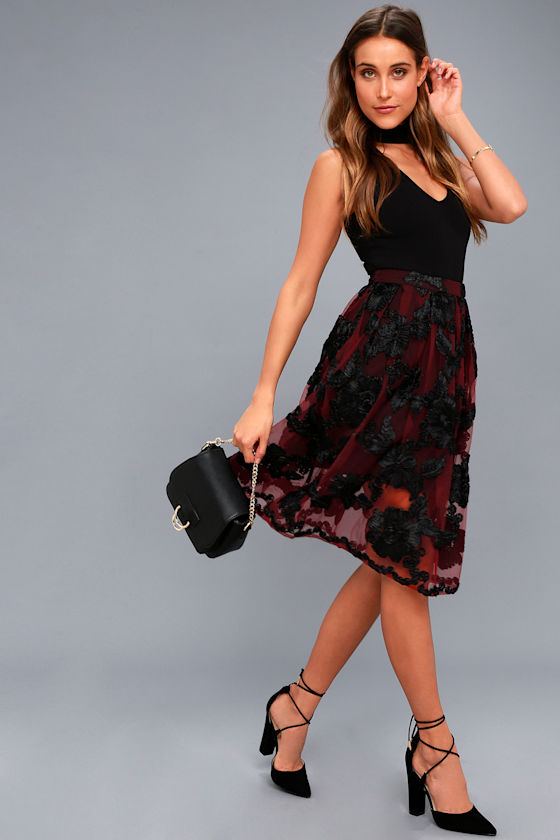 Marilyn Burgundy Floral Embroidered Midi Skirt 2