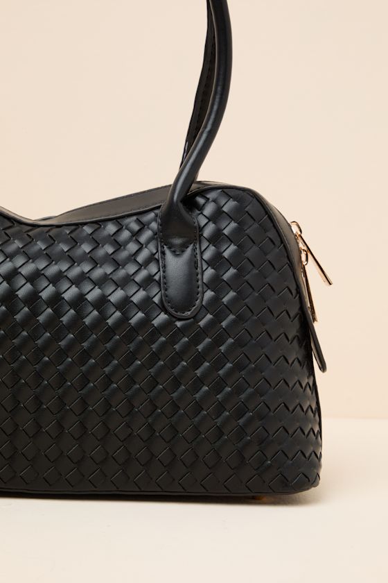 Suri Black Woven Shoulder Bag - thumbnail 6