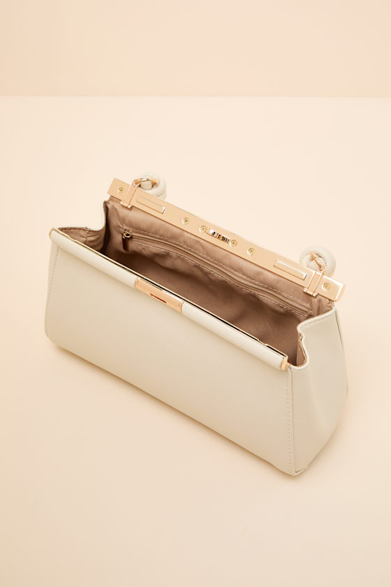Bryn Cream Shoulder Bag - thumbnail 5