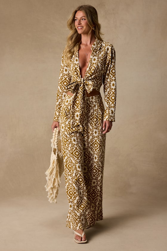 Cove Ivory and Tan Boho Print Tie-Front Top 1