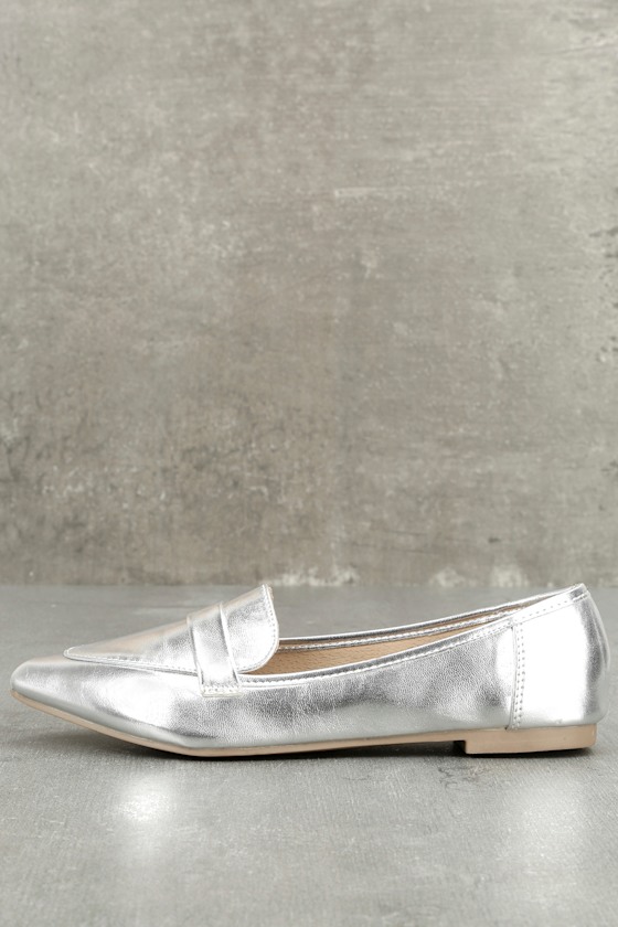 loafers silver
