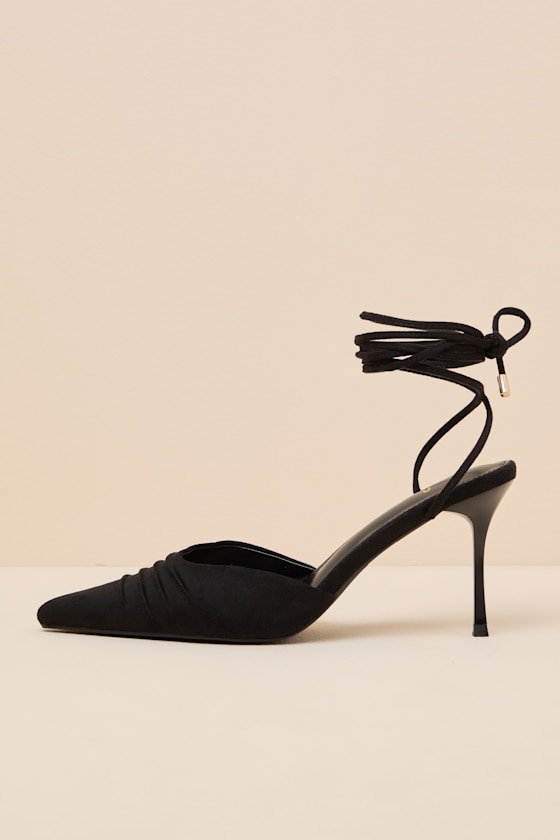BLAIRE/SURI: BLACK 1