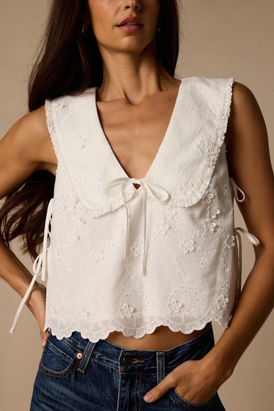Shani White Embroidered Collared Tank Top - thumbnail 4