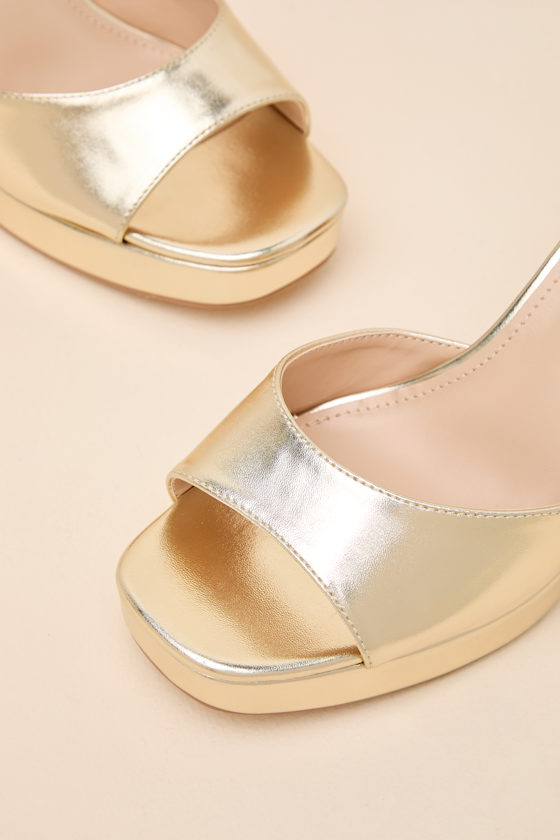 Krissy Gold Ankle Strap Platform Sandals - thumbnail 6