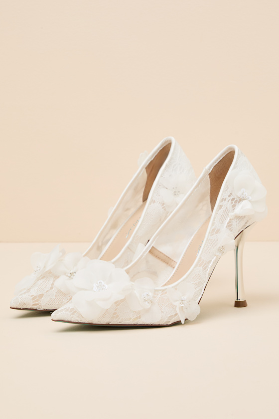 SB-Darcy Ivory Floral Lace Pointed-Toe Pumps - thumbnail 6