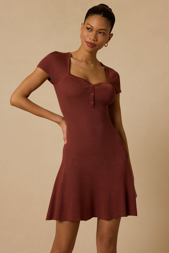 ESD4040: RUSTY ROSE 1