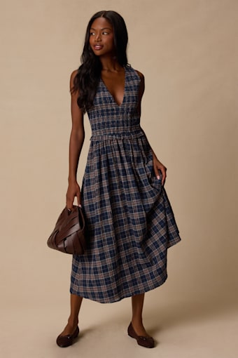 CD7550: NAVY/ PINK/ IVORY 1