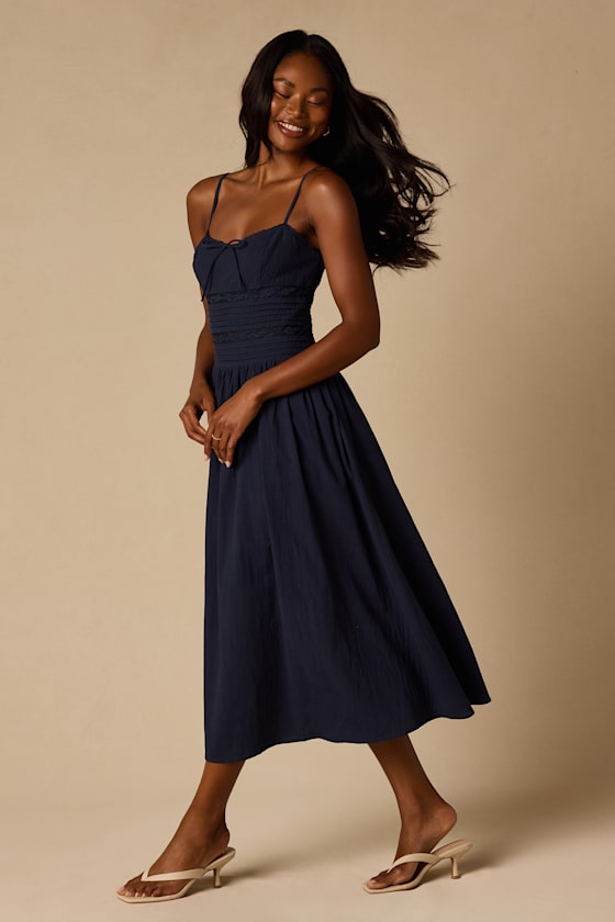 Elina Navy Pleated Midi Dress - thumbnail 4